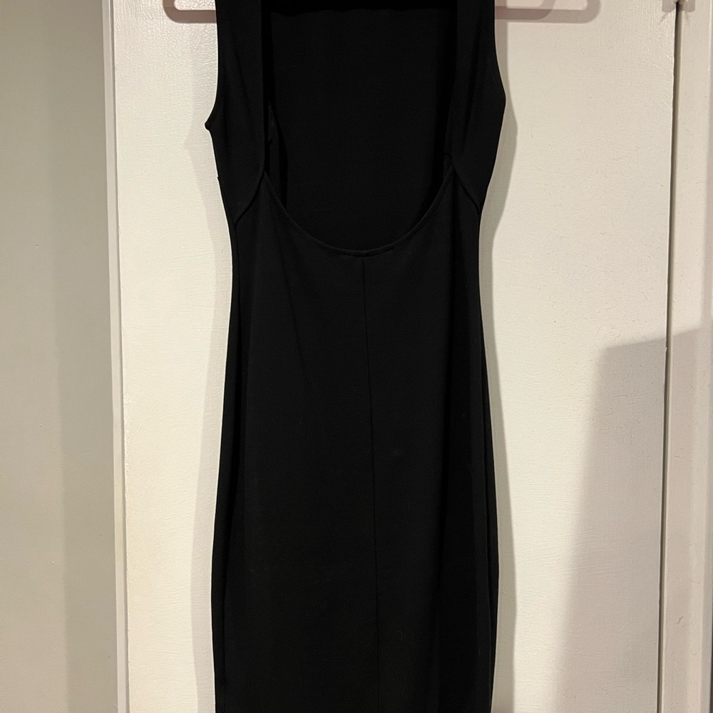 Lulu's Classic Black Dress